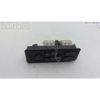 Кнопка стеклоподъемника переднего левого Mercedes Vito W638 (1996-2003) 2001 a0045459207