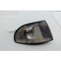 Поворотник (указатель поворота) правый Audi A4 B5 (1994-2001) 1996 8D0953050A