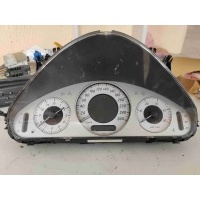 Щиток приборов (приборная панель) Mercedes E W211 2006 A2115400547