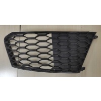 Решётка бампера передняя правый 4g0807246a audi rs6 a6