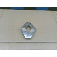 Эмблема RENAULT Logan 2005-2014 628909891R