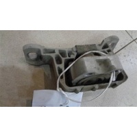 Опора двигателя правая Mazda 3 BK 2003-2009 2007 BP4S39060E