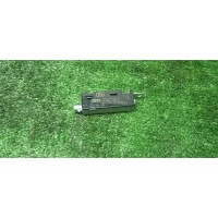 усилитель антенны Audi Allroad quattro 2005-2012 2007 4f9035225q