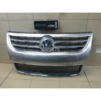 Решетка радиатора VW Touareg (2002 - 2010)