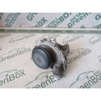 Помпа Mercedes B W246 2013 A6512000501