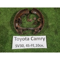 Колодки тормозные Toyota Camry SV30 Sv30 1994 0449532031