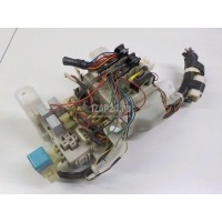 Блок предохранителей Toyota Corolla E12 (2001 - 2007) 8273012160