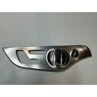 Mercedes - benz oe накладка крышка a2057205703