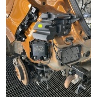 Renault captur ii левый радар датчик 284e74236r