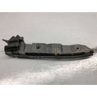 Кронштейн крепления бампера переднего Audi A3 8L 1999 8L0807183D