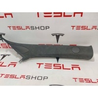 Пластик салона Tesla Model S 2-й рест. 2022 1565762-00-C