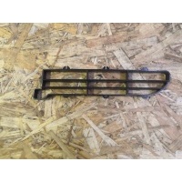 Решетка радиатора Peugeot Partner 1 2001 7804F9