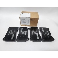 колодки тормозные передние к-кт VW Touareg 2002-2010 7L6698151E