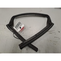 Уплотнитель двери багажника Nissan Leaf ZE0 2010-2017 K01003NLMA