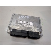 Блок управления двигателем Volkswagen Passat 5 2000-2005 2004 3B0906018S