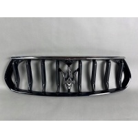 Решетка радиатора maserati леванте 670168279