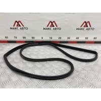 Б/У уплотнительная резинка двери Toyota Corolla AE110 2000 (1995-2000) 6787212470, <strong>-Б/У Детали сняты с АВТОМОБИЛЯ</strong>