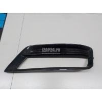 Решетка в бампер правая VAG Golf VII (2012 - 2020) 5G0853666G041