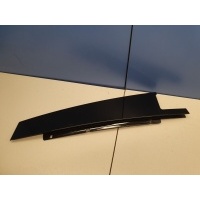 Накладка рамки двери задняя правая Mercedes C-klasse W205 2014- A2056901087