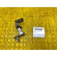 Петля двери верхняя Volkswagen Touareg CR7 2019 4M0831404E