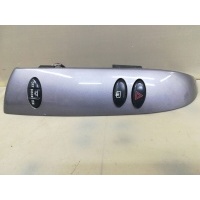 декоративная накладка торпедо левая Toyota Sienna 2 2009 55412AE011