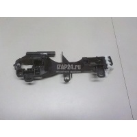 Кронштейн ручки Toyota Camry V70 2017 6920133060