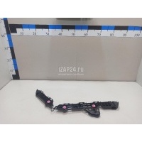Направляющая заднего бампера правая Toyota Camry V70 2017 5257533130