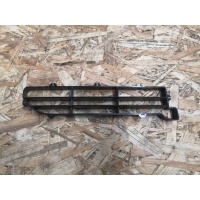 Решетка радиатора Peugeot Partner 1 2001 7804F9