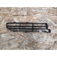 Решетка радиатора Peugeot Partner 1 2001 7804F9
