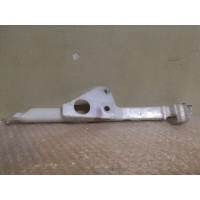 Кронштейн крепления бампера переднего Renault Laguna 1 2000 7701471351, 7700419768