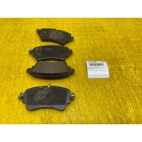 тормозные колодки Volkswagen Touareg CR7 2019 8W0698451S