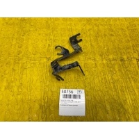 кронштейн Volkswagen Touareg CR7 2019 4M0611846P