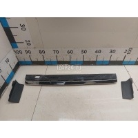 Накладка крышки багажника Toyota Corolla E21 2019 7680102K40