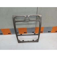 Рамка магнитолы Mercedes-Benz C-Class W203 A2036802439