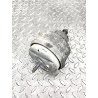 Подушка крепления двигателя Volkswagen Passat 2000 8D0199379AC
