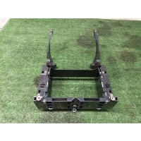 кронштейн (сопут. товар) Mercedes Benz W211 E-Klasse 2002-2009 2002 2116800134