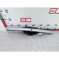 Ручка крышки багажника Audi A4 B5 (1994-2001) 1996 8D9827778,8D9827778