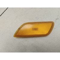 Повторитель поворотника левый Ford Focus 1 1998-2005 2S4Z15A201AA