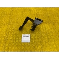 кронштейн Volkswagen Touareg CR7 2019 4M0131649H