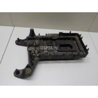 Крепление АКБ (корпус/подставка) VAG A3 [8PA] Sportback (2004 - 2013) 1K0915333D