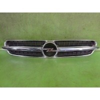 Решетка радиатора opel vectra c signum 2003 год