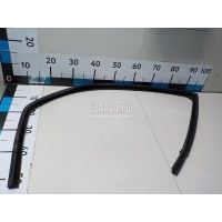Уплотнитель стекла двери Ford Focus I (1998 - 2005) 1221086