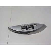 Накладка блока управления стеклоподъемниками Mitsubishi Grandis (NA#) (2004 - 2010) MN179485HA