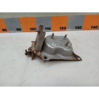 Кронштейн усилителя Nissan Maxima A33 2004 622103Y100