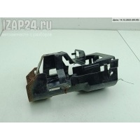 Кронштейн крепления Dacia (Renault) Sandero 2012 8200760312
