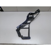 Направляющая заднего бампера правая VAG Golf Plus (2005 - 2014) 5M0807378