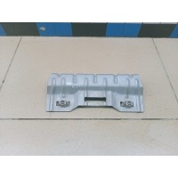 Кронштейн ручки VW Golf V Plus 2005-2014 5M0858687D