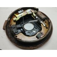 Щиток (диск) опорный тормозной задний правый Mazda Premacy 2001 C10026280B