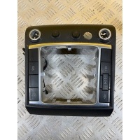 Консоль салона (кулисная часть) Volkswagen Amarok (2010-2016) Пикап 2011