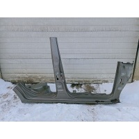 Порог со стойкой правый VW Golf V Plus 2005-2014 5M0809836